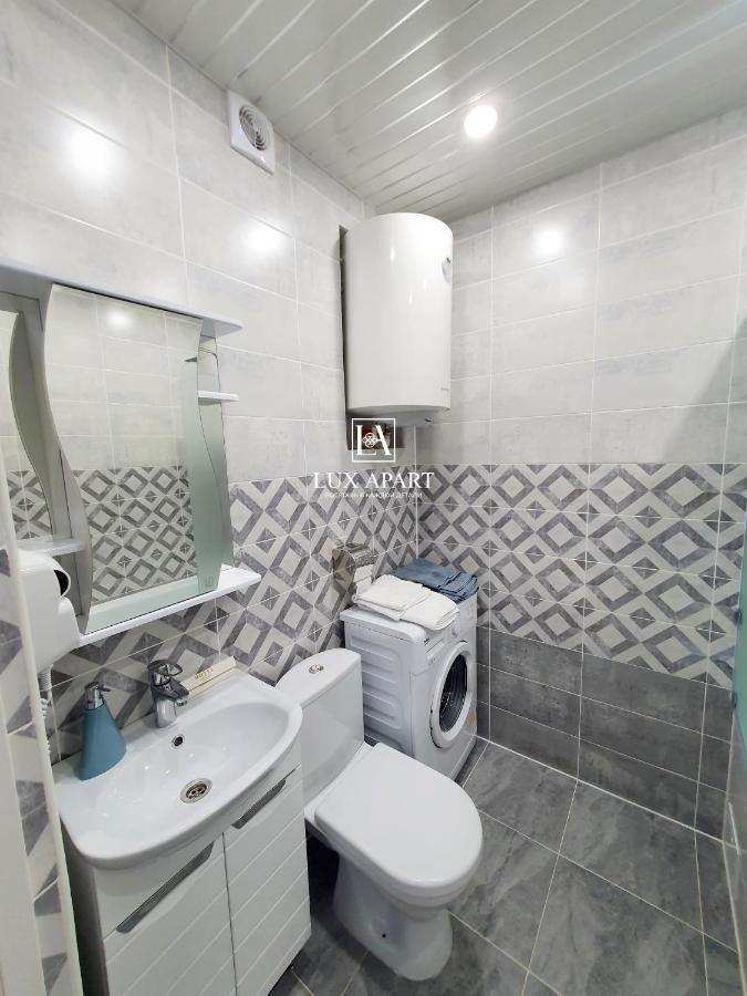Lux Апартаменты В Центре Караганды На 45 Квартале Karaganda Exterior photo